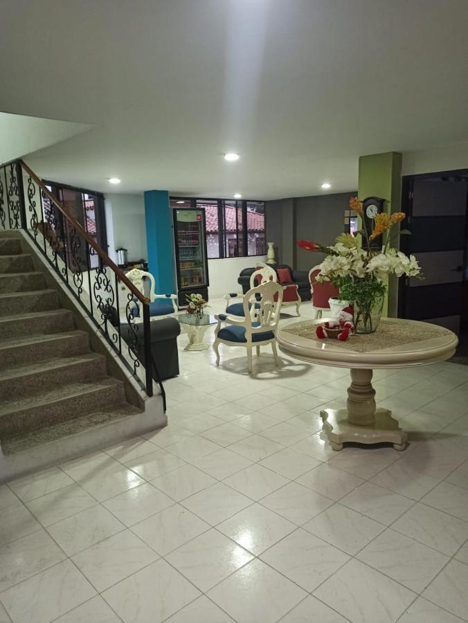 Hotel Plaza Real Ocaña מראה חיצוני תמונה