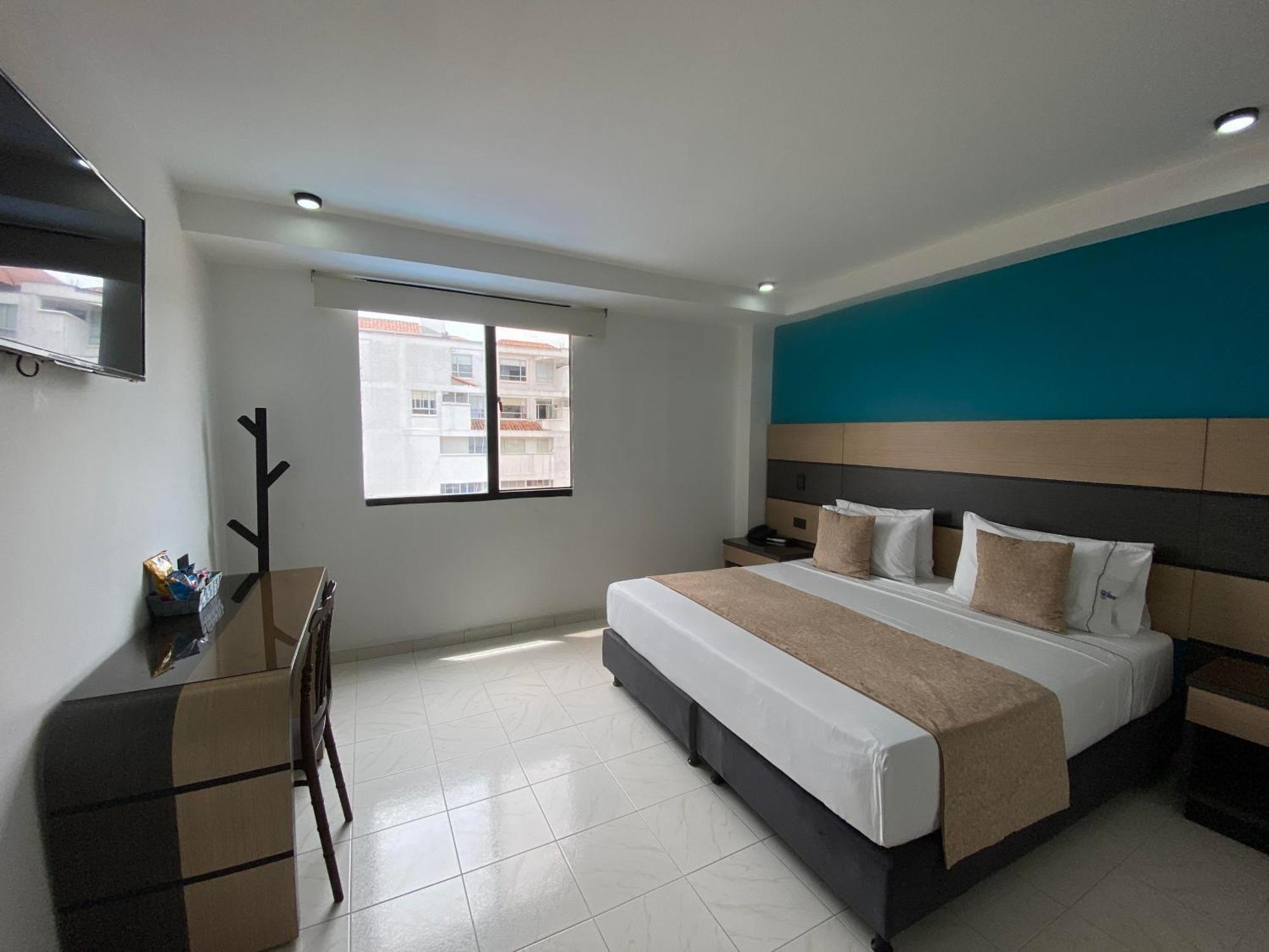 Hotel Plaza Real Ocaña מראה חיצוני תמונה