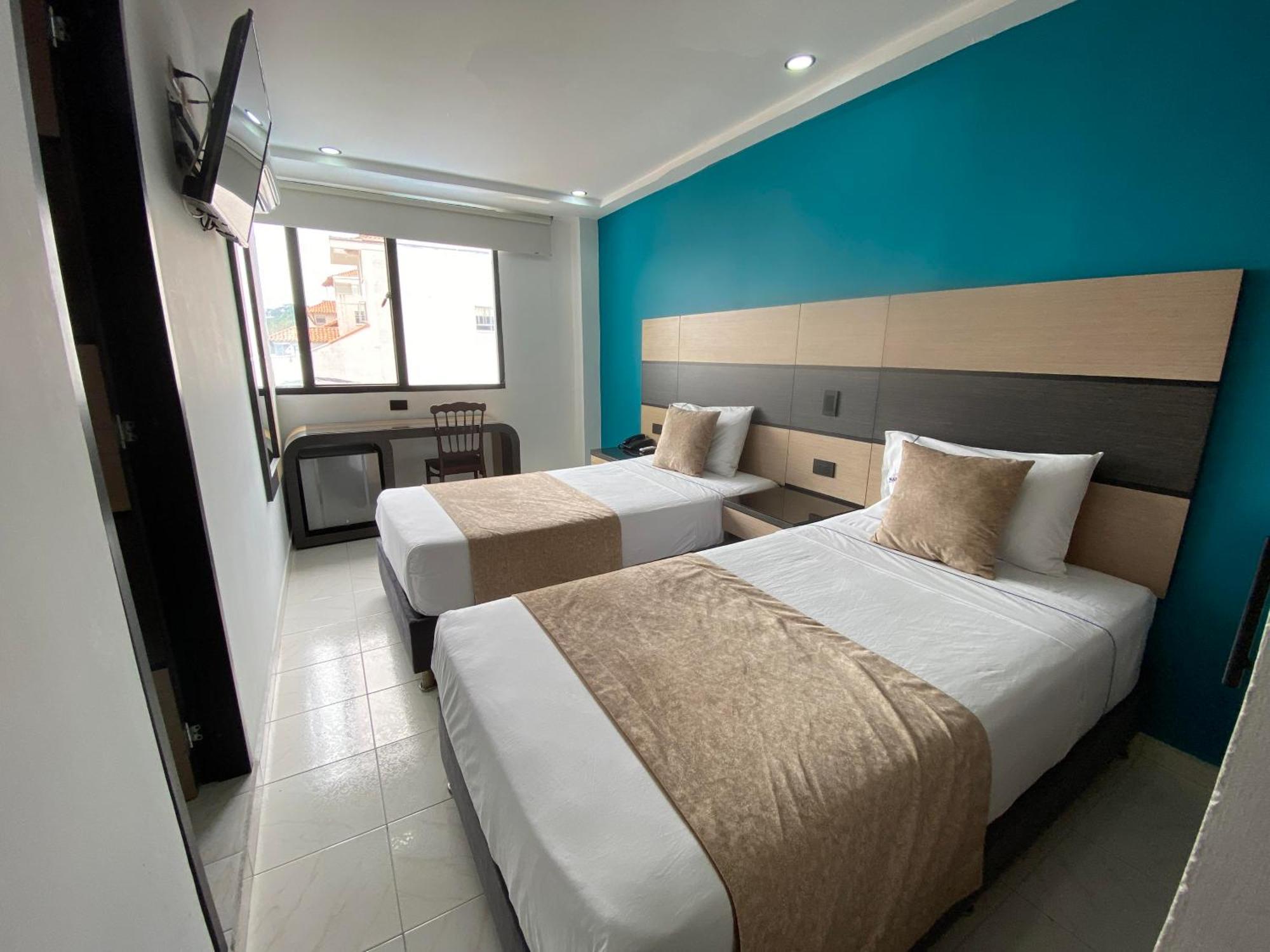 Hotel Plaza Real Ocaña מראה חיצוני תמונה